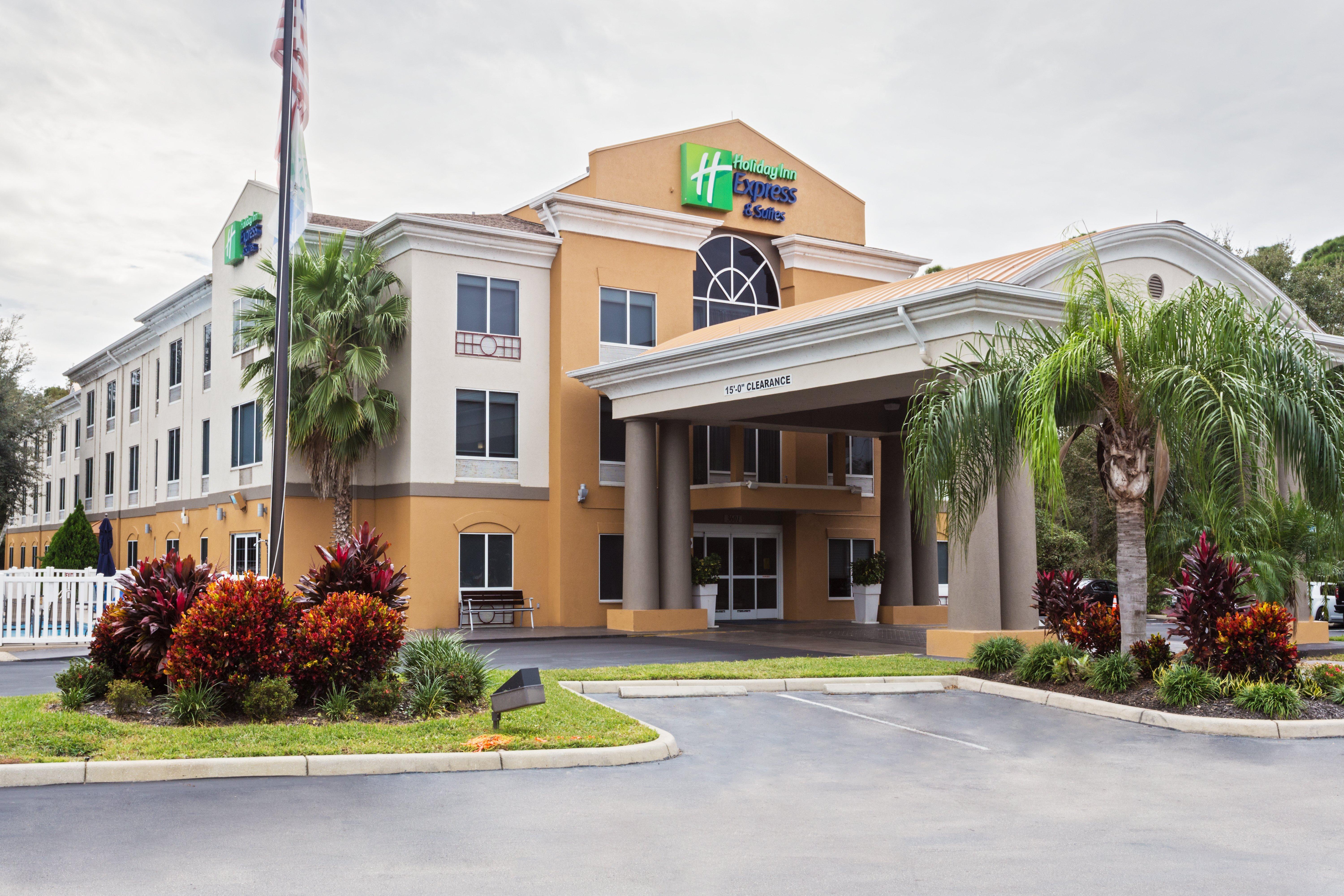 Holiday Inn Express & Suites Tavares By Ihg Exterior foto